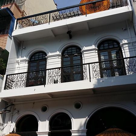 Scott @ 31St Street Pansiyon Yangon Dış mekan fotoğraf